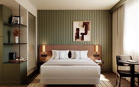 The Honest Budapest By Chic & Basic